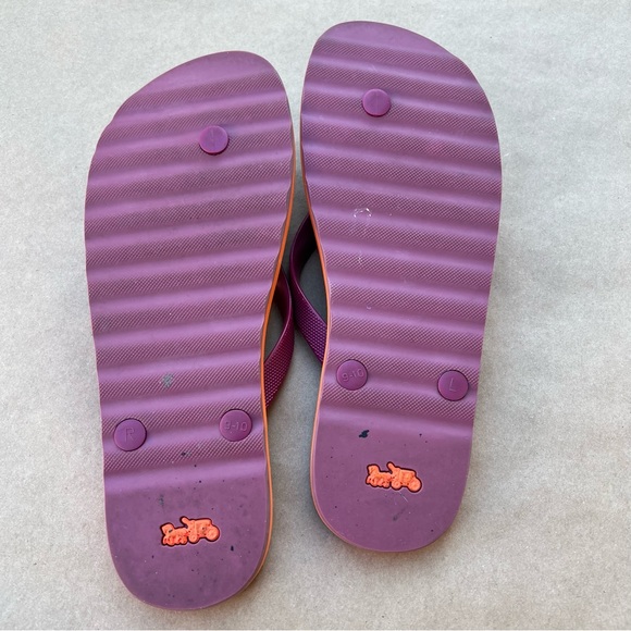 COACH Size 9/10 Women's Pink Striped SIG C ZAK Rubber Sandal Flip Flop - Picture 3 of 9